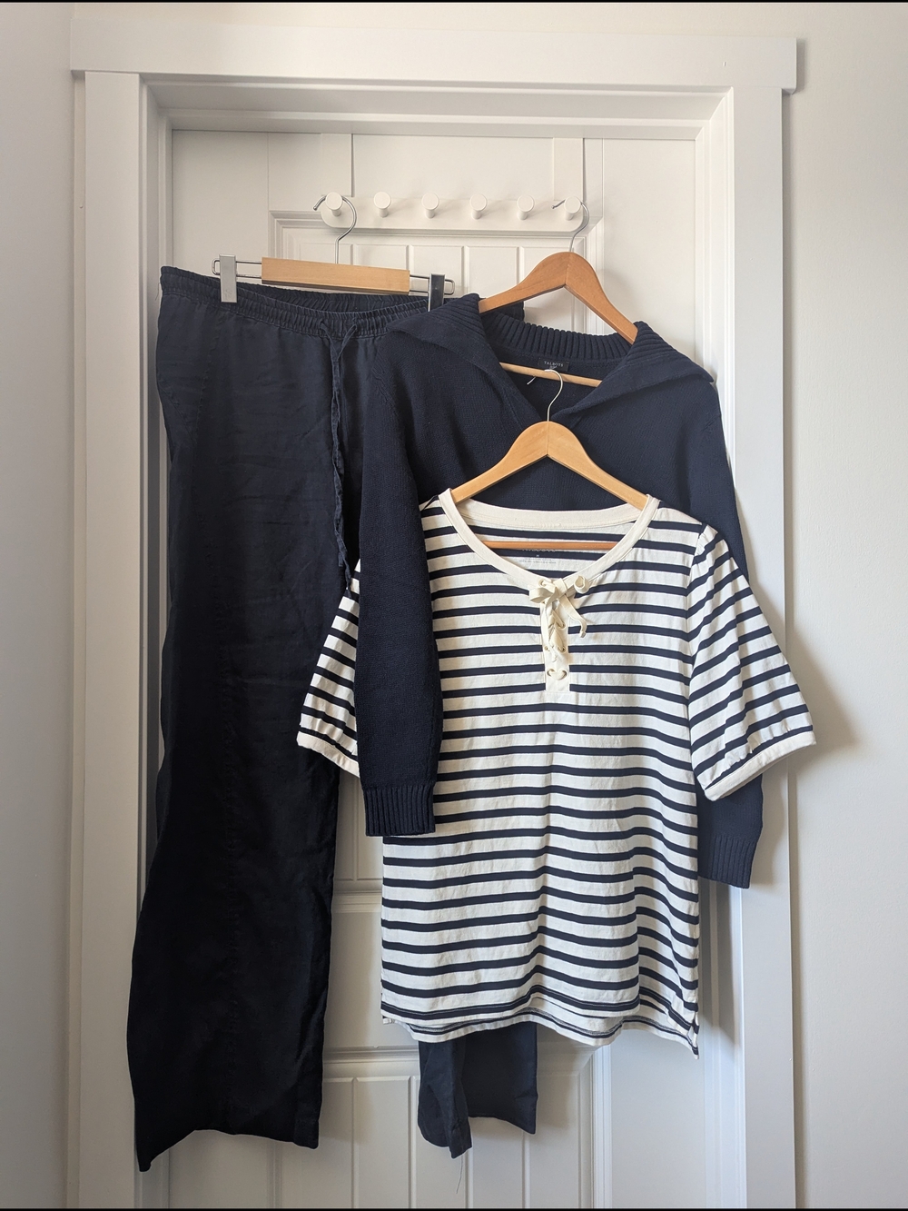 Navy Cotton Sweater, Striped Lace-Up Tee & Navy Linen Pants Bundle Size Large